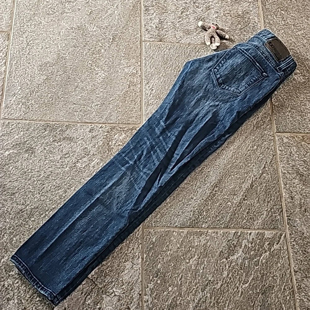 EXPRESS Slim Fit Skinny Leg ROCCO jeans size 28x32 - Picture 6 of 7